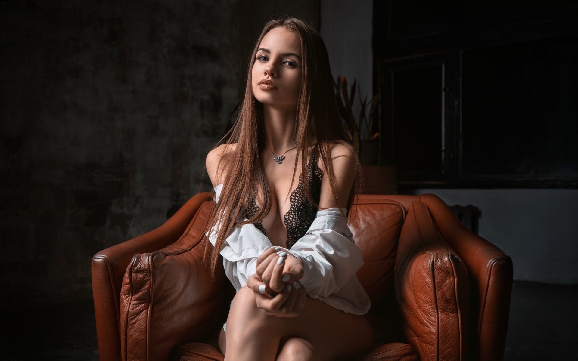 Escorts in Abu Dhabi: A World of Elegance, Discretion, and Desire